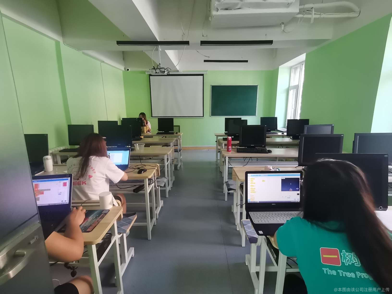 长春一树 立足本地，以专业教育信息咨询成就未来之路